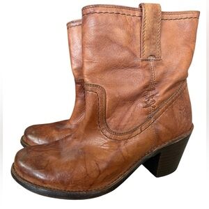 Women’s FRYE Carmen X Stitch Short Brown Leather Ankle Boots Size 7